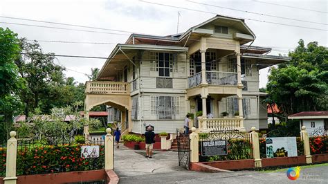 Silay City: 6116 .